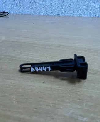 BMW X5 E70 Oil temperature sensor 9116269 D7447