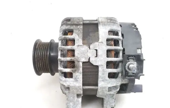 Volvo XC60 Generator/alternator 30659580