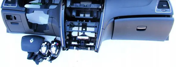 Renault Latitude (L70) Airbag set with panel 
