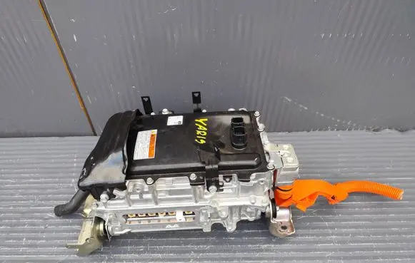 Toyota Yaris XP210 Hybrid / electric car battery G920052350 2321004800 252E75235024L