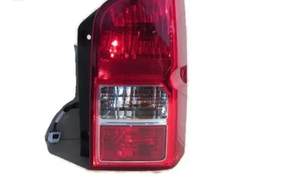 Nissan Pathfinder R51 Rear/tail lights