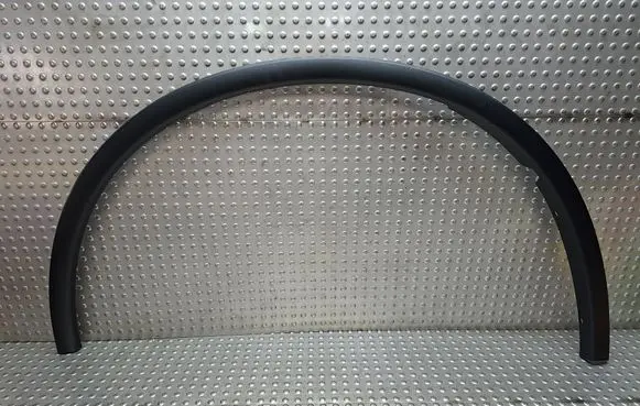 Dodge Durango Front arch trim 57010620AE
