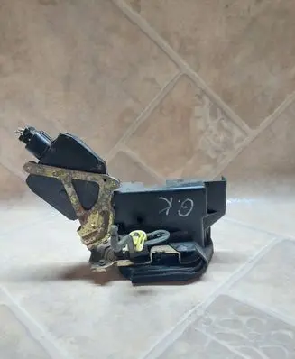 Hyundai Terracan Rear door lock