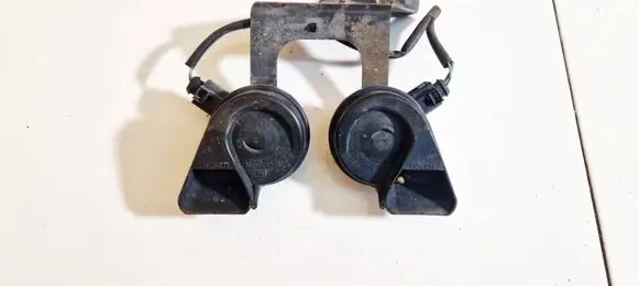 Audi A6 S6 C6 4F Horn signal 024148 00.1165