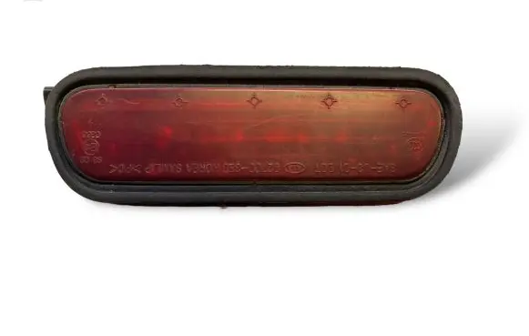 KIA Sorento Third/center stoplight 927003E0
