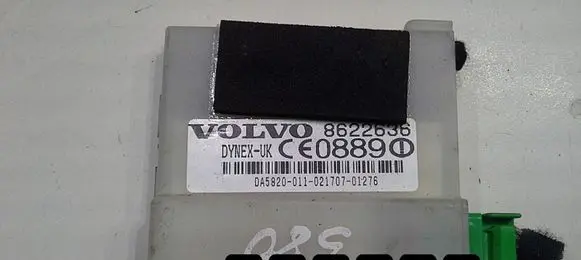 Volvo S80 Engine control unit/module 8622636