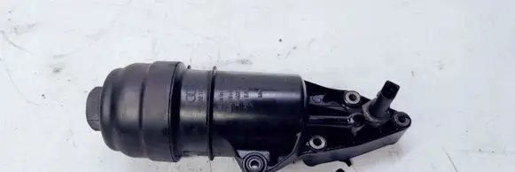 Audi A4 Allroad Oil filter cover 06E115405C