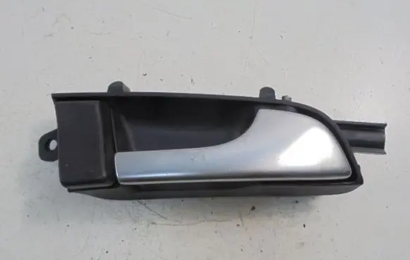 Audi A3 S3 8P Front door interior handle 8P3867020