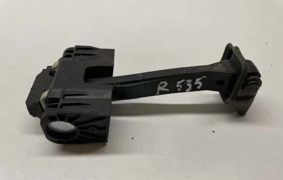 BMW X5 F15 Front door check strap stopper