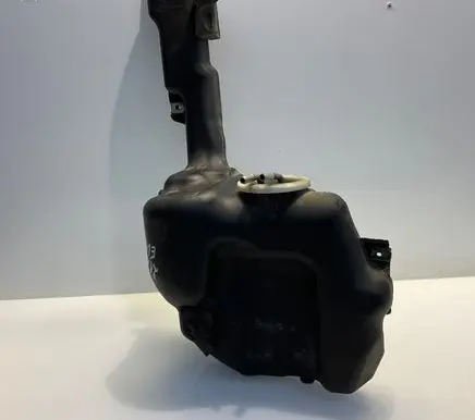 Mercedes-Benz E W212 Windshield washer fluid reservoir/tank A2048600960 A204869 2048600960