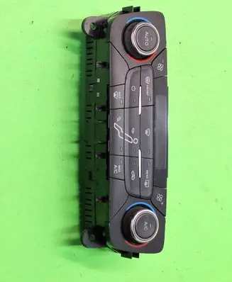 Ford Focus C-MAX Climate control unit 0259A