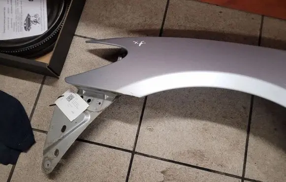 Jaguar XF Fender