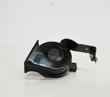 Audi A8 S8 D3 4E Horn signal 4E0951185 4E0951221