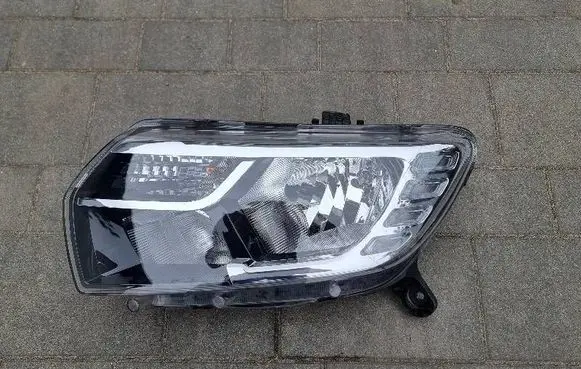 Dacia Sandero II Headlight/headlamp 260604218R 00532991