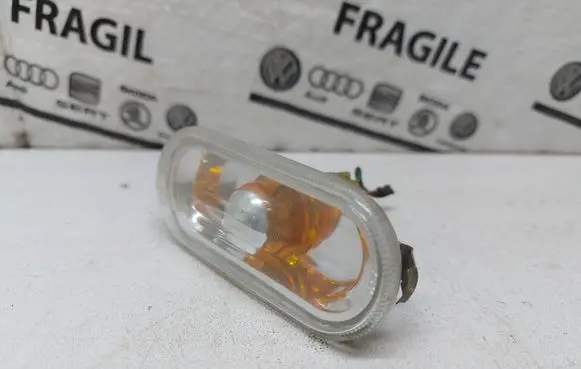 Seat Altea Front fender indicator light 6L0949117A