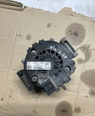 Mercedes-Benz E W212 Generator/alternator A0009068504
