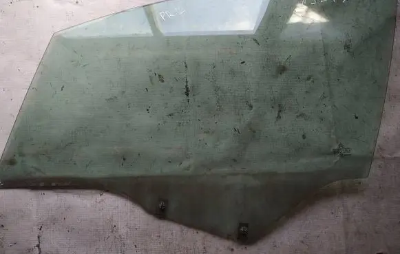 Citroen C4 I Front door window glass four-door as2