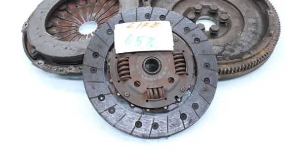 Volkswagen Golf V Clutch set kit 030141031D