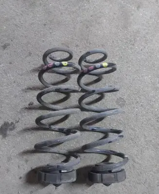 Audi A5 8T 8F Rear coil spring 