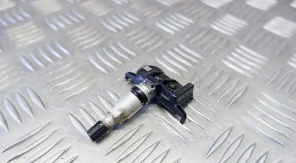 Toyota Yaris XP210 Tire pressure sensor 2141348823 4260702070