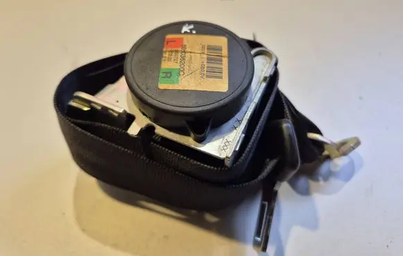 Skoda Octavia Mk2 (1Z) Rear seatbelt 1Z0857447C 602036200C