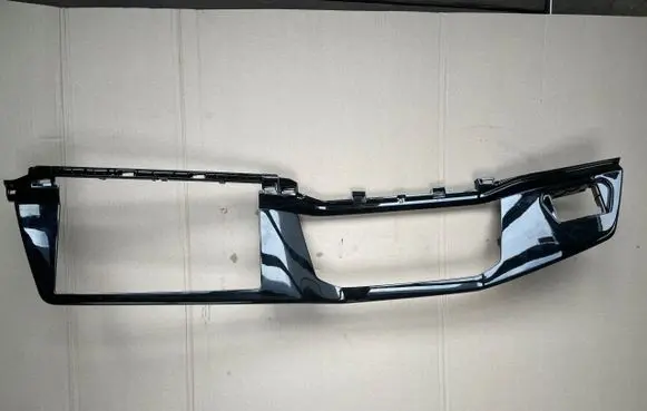 Dashboard trim