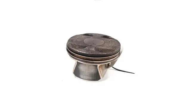 Dodge Challenger Piston with connecting rod