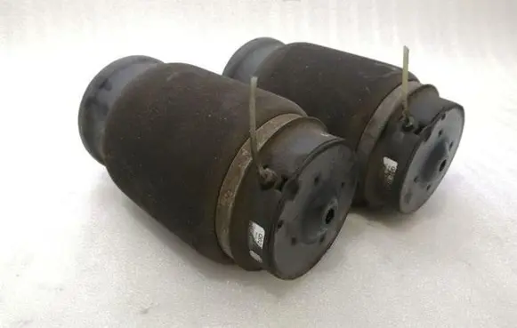 Mercedes-Benz ML AMG W164 Rear air suspension bag/shock absorber A1643200425