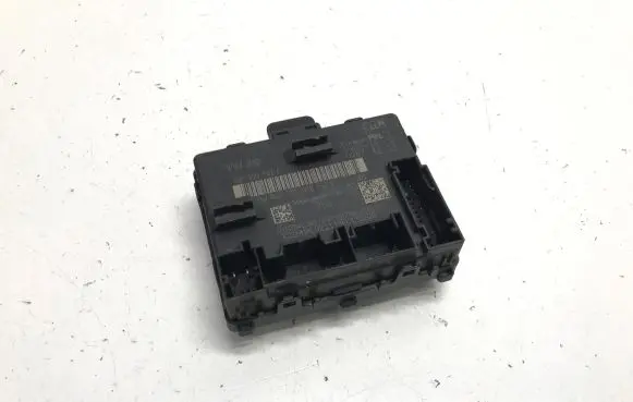 Volkswagen Golf VII Door control unit/module 5Q0959592F 5Q0959592E