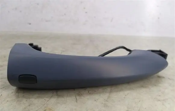 Opel Astra L Front door exterior handle 39007167