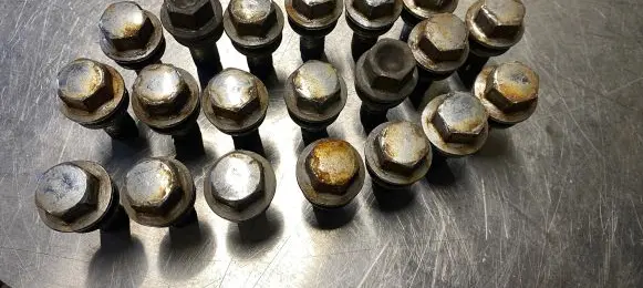 Volvo S80 Nuts/bolts 