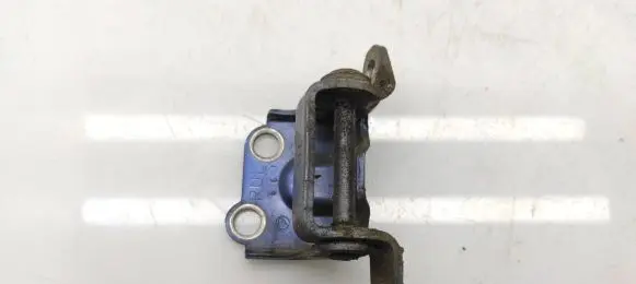 Subaru Outback Rear door upper hinge