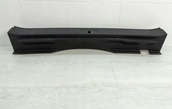 Volkswagen PASSAT B8 Trunk/boot sill cover protection 3G9863459