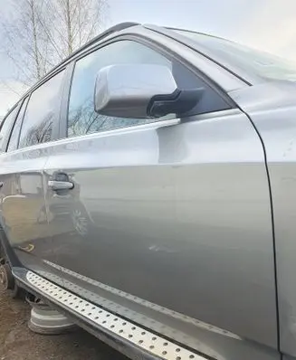 BMW X3 E83 Front door 