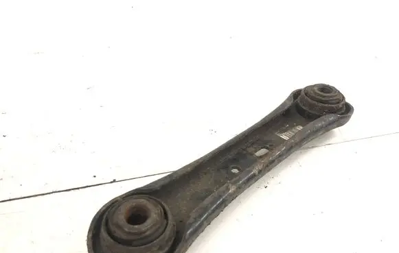 Volvo V70 Rear control arm
