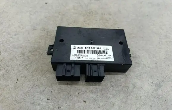 Audi A3 S3 8P Tow bar relay 8P0907383