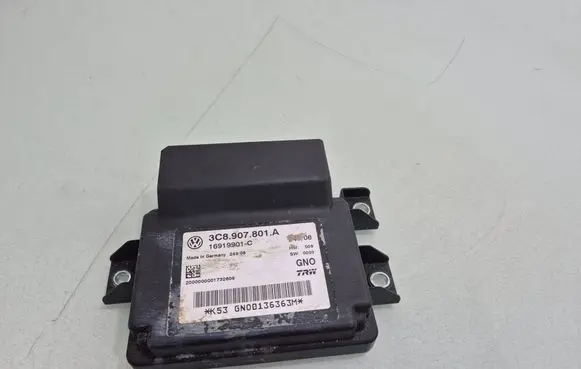 Volkswagen PASSAT CC Hand brake control module 3C8907801A