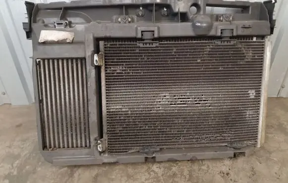 Citroen DS3 Radiator set 9682895680 9803900780 9683562980