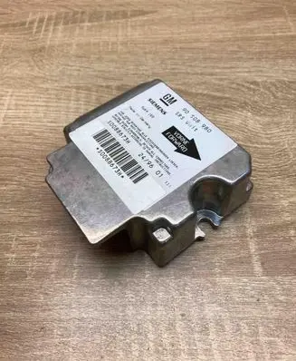 Opel Vectra B Airbag control unit/module 90508980 5WK4169 Used