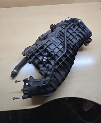 BMW 4 F32 F33 Intake manifold 8603914