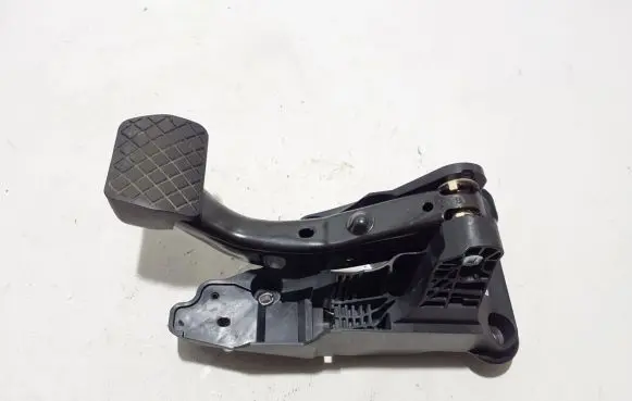 Skoda Kamiq Brake pedal 2Q1723058B
