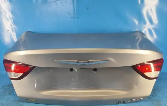 Chrysler 200 Tailgate/trunk/boot lid 68145914AA