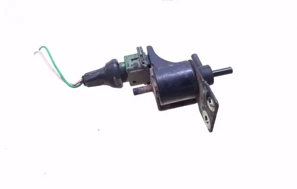 Peugeot 406 Turbo solenoid valve 1950670