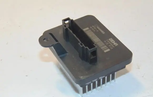 Renault Zoe Heater blower motor/fan resistor 299H39053R