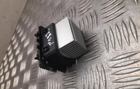 Nissan Leaf II (ZE1) Heater blower motor/fan resistor T1000034ZF