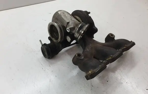 Volvo XC90 Turbo 30650209 4913105051