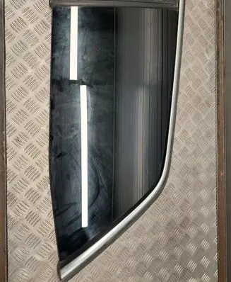 Mercedes-Benz GL X166 Rear side window A1666700150