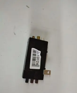 Mercedes-Benz A W169 Antenna control unit A1698200089