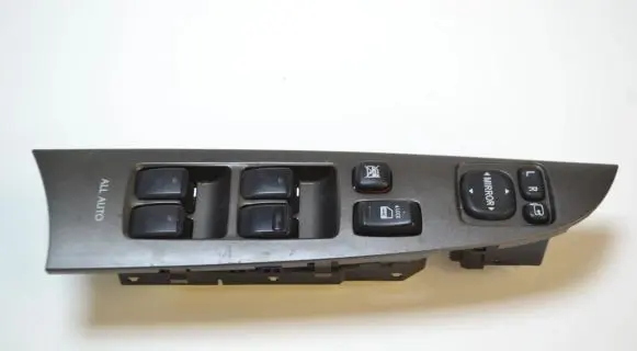 Lexus IS 220D-250-350 Electric window control switch 8404053070