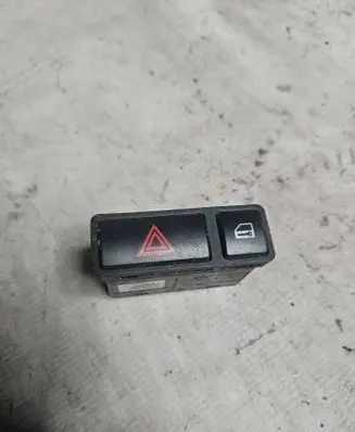 BMW 3 E46 Hazard light switch 8368920